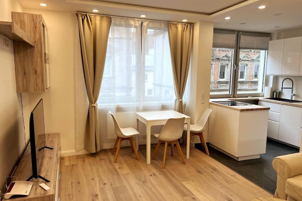 Lovely Flat Relax Near City Center Нюрнберг Экстерьер фото