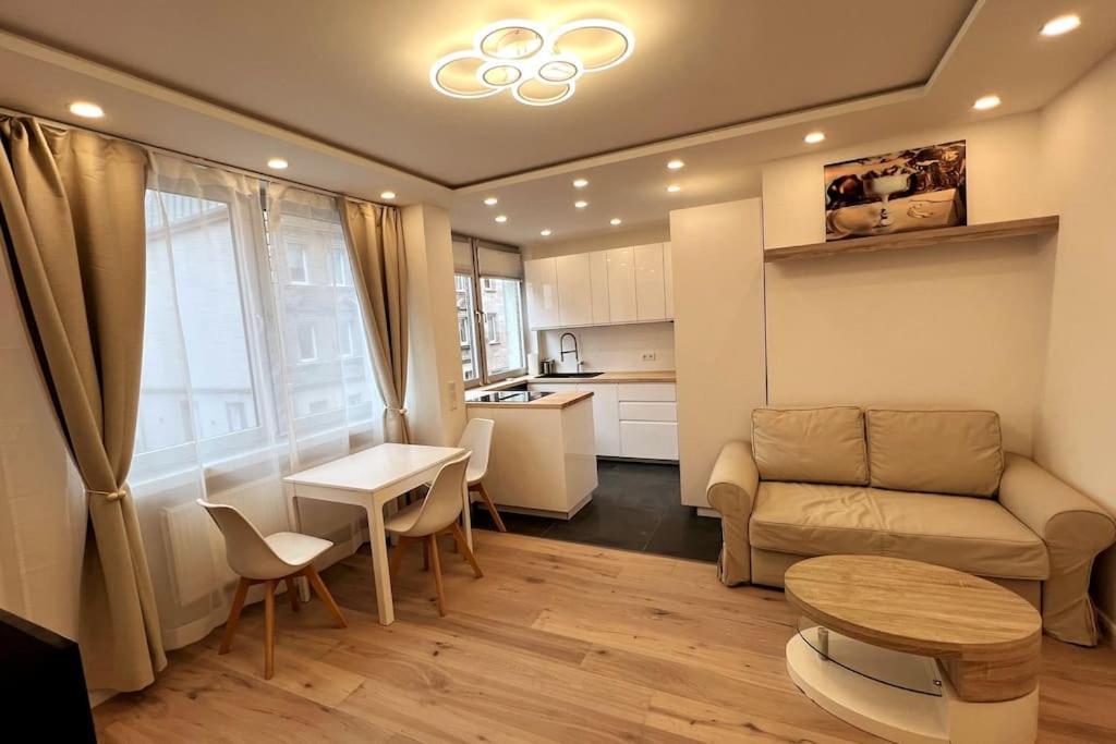 Lovely Flat Relax Near City Center Нюрнберг Экстерьер фото